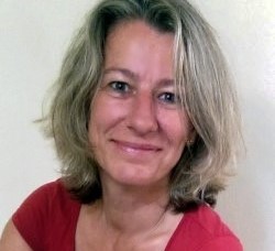 Andrea Zahira Wallis