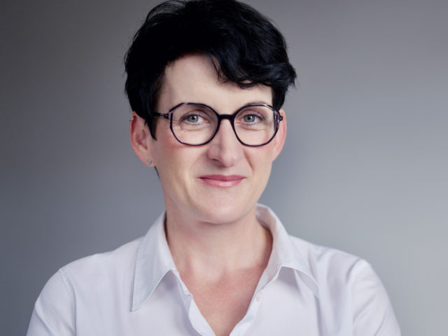 Mirjam Faust